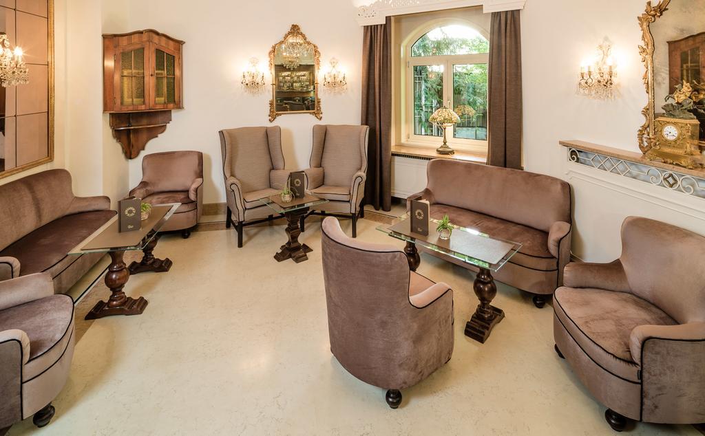 Classic Hotel Meranerhof Ресторант снимка