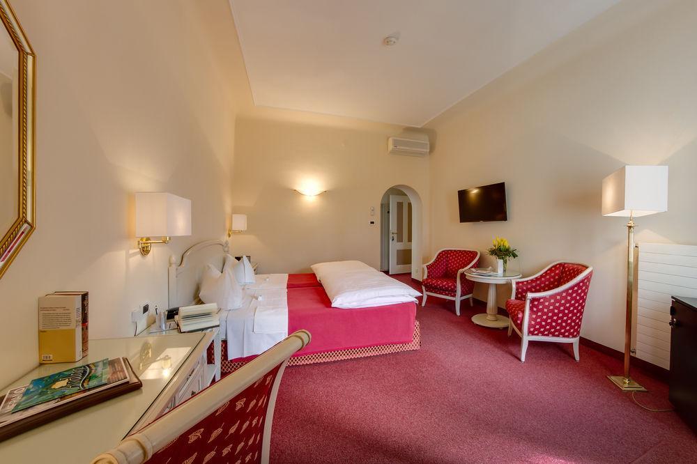 Classic Hotel Meranerhof Стая снимка